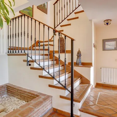 Homestay Casa Tradicional Con Bonito Jardin